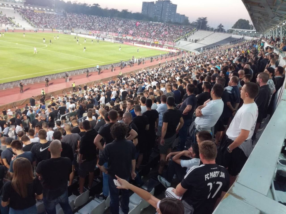 Evo ko je DEMOLIRAO SVLAČIONICU posle derbija, sprema se uviđaj na licu mesta!