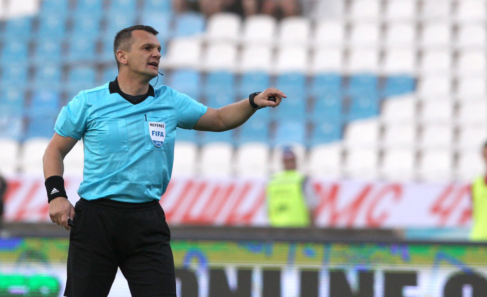 Danilo Grujić "uklonjen" posle spornog penala Partizana!