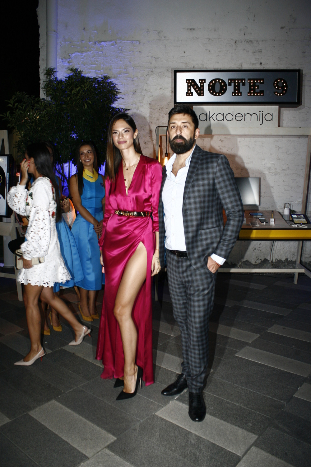 ŠOK INTERVJU DANIJELE I OGNJENA AMIDŽIĆA Retko koji bračni par bi se usudio da ovako otkrije sve o svom odnosu!