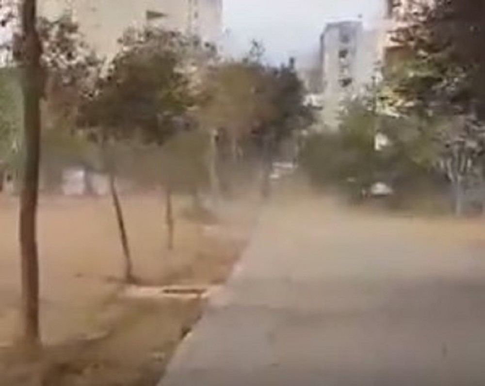 STRAVIČNO NEVREME: Ovako su danas izgledale pojedine ulice u prestonici