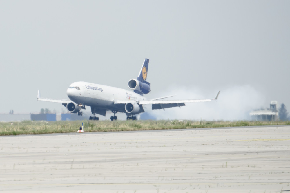 Skliznuo avion sa piste