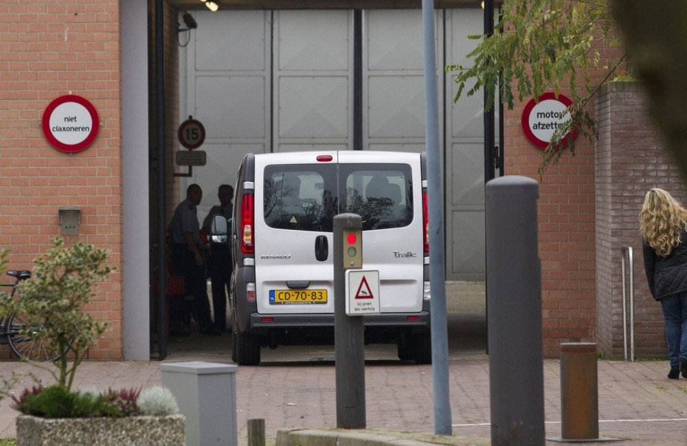 ČUDOVIŠNI ZADRANIN ĆERKU SILOVAO VIŠE OD 1.500 PUTA, RODILA MU JE I DETE, DVAPUT POBACILA... a sada ga sačekala nagrada od države!