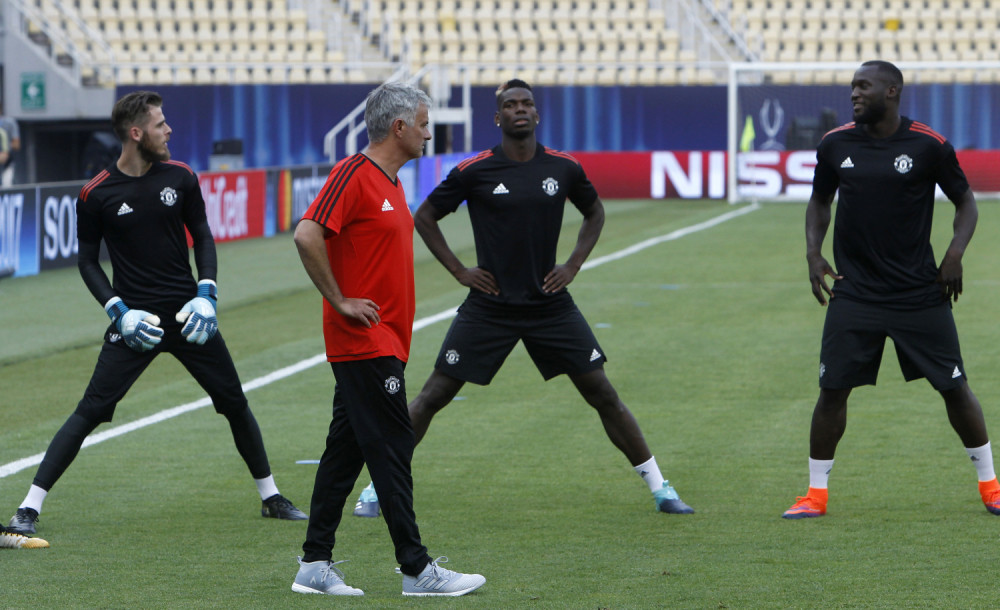 Murinjo odbio da PRUŽI RUKU Pogbi, samo jedan će ostati u Junajtedu