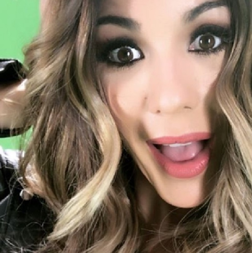 Žena reprezentativca BEZ IČEGA NA SEBI, ona to želi, a EVO kako joj je MUŽ SOČNO odgovorio! (FOTO)