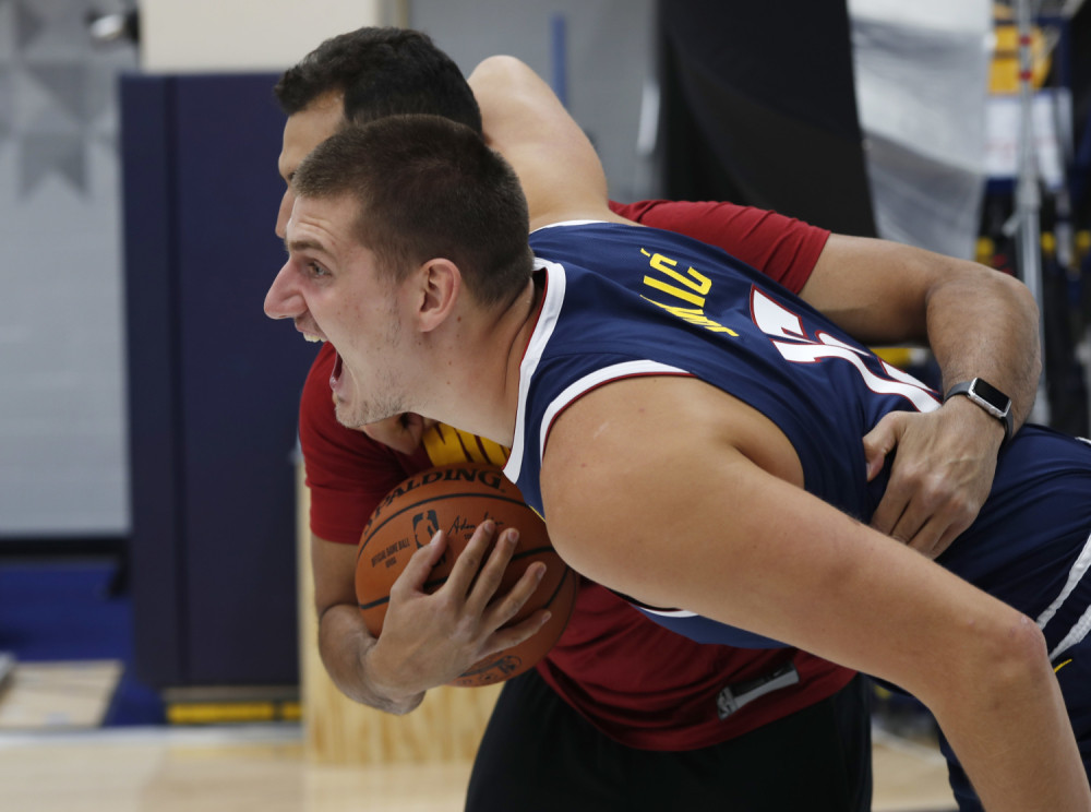 Skandal u NBA, Jokića zbog jedne rečenice brutalno kaznili! (VIDEO)