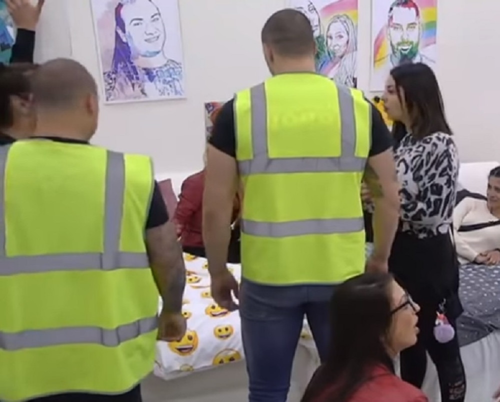 OBEZBEĐENJE IH RAZDVAJALO! Žestoka svađa u "Zadruzi", njih dve zamalo se pobile!