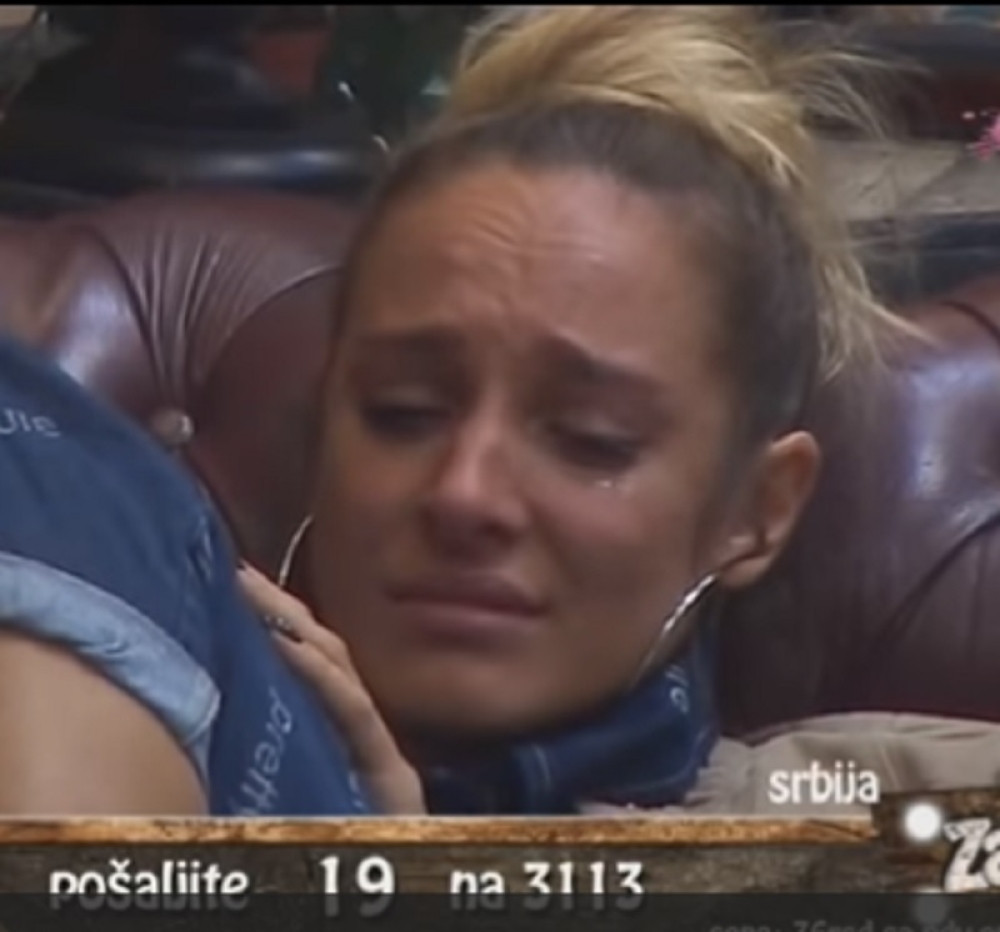 LUNA SE IZLANULA KOLIKO DUGO NIJE IMALA SE*S Zaprepastićete se kada čujete detalje, a tek sa kim je POSLEDNJIM SPAVALA! NEVERICA