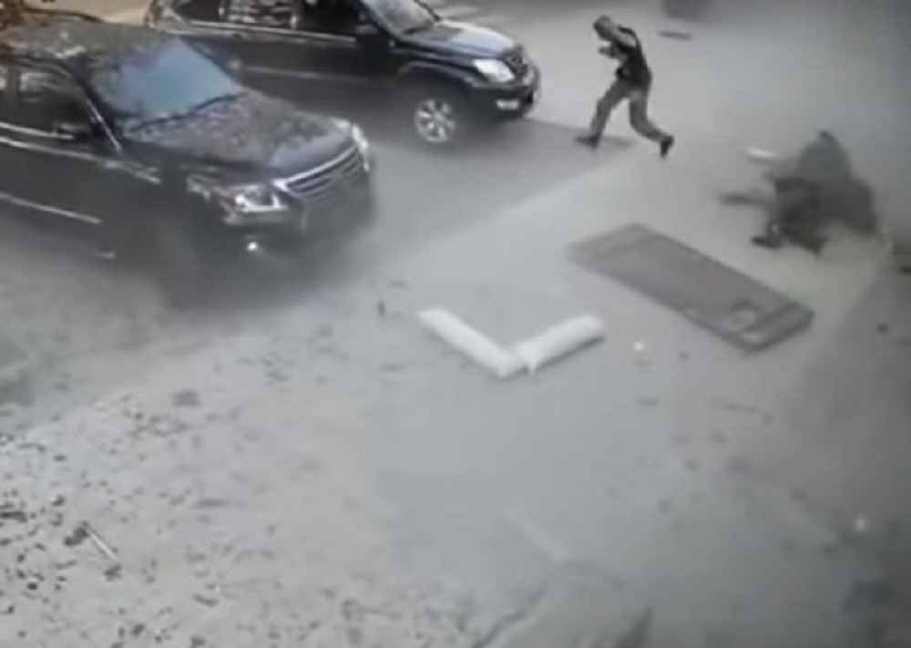 UZNEMIRUJUĆ SADRŽAJ: Snimak ubistva predsednika Donjecke Narodne Republike (18+)