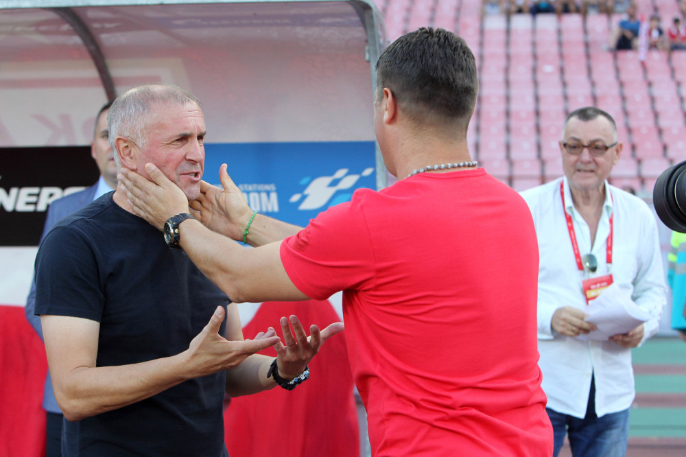 Gaćinović se zasitio, rešio da napravi pauzu