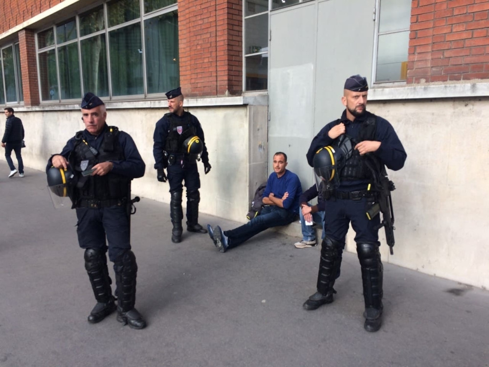 Francuski mediji u šoku: Sukobi huligana PSŽ i Zvezde u svim delovima Pariza!