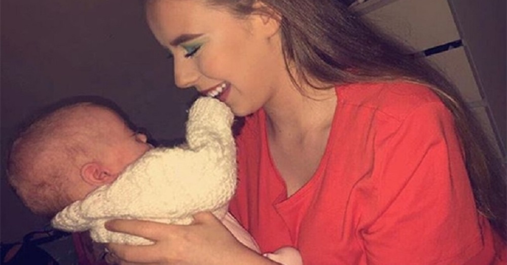 Mila (18) nije znala da je trudna sve dok se nije porodila na kuhinjskom podu (FOTO)