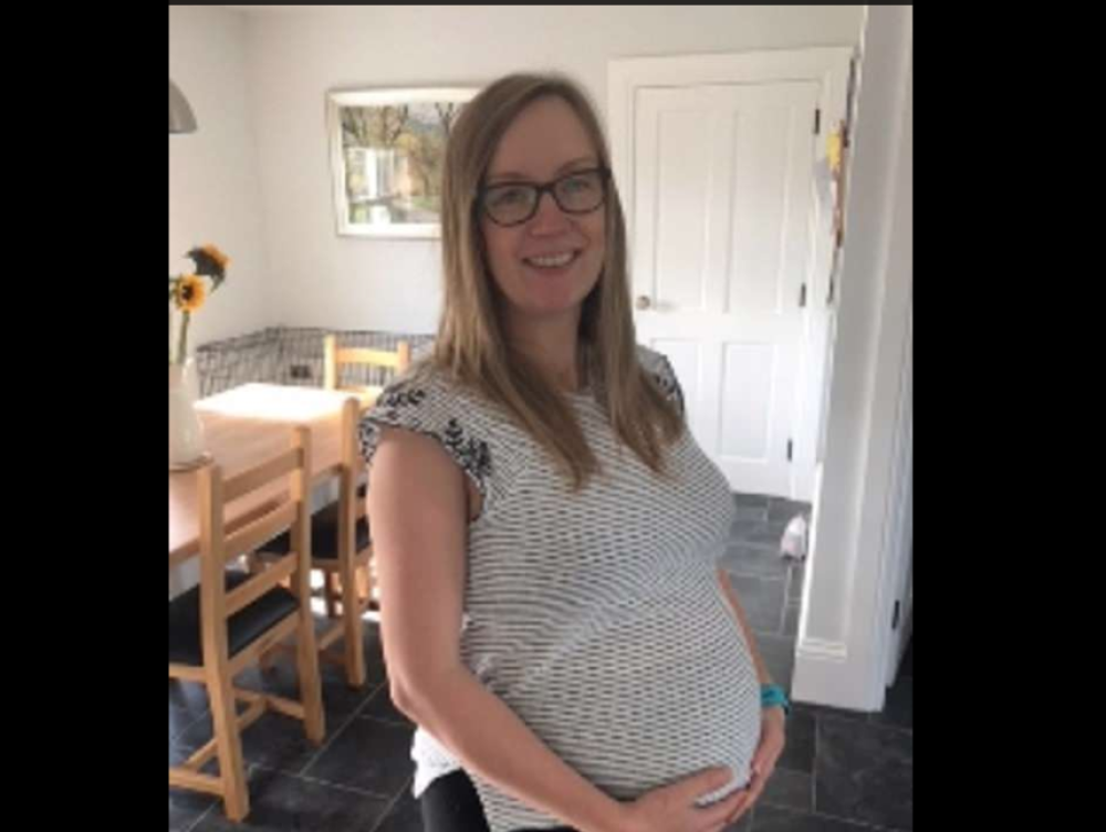 Stomak joj je bio toliko naduven da su svi mislili da je trudna, ali je problem rešio OBIČAN ČOVEK