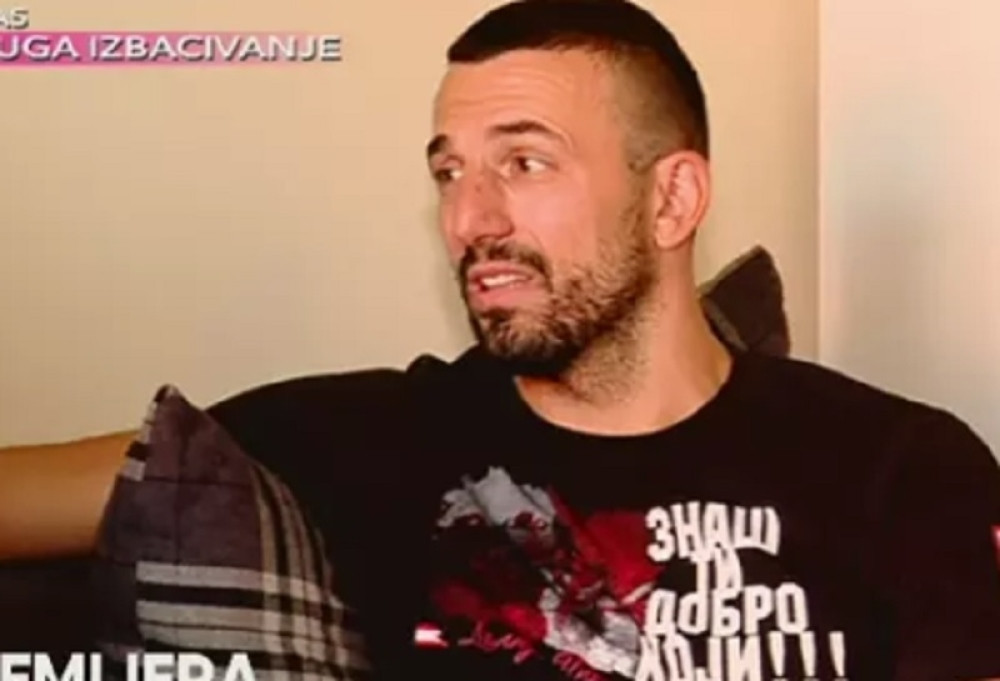 PRETUČEN VLADIMIR TOMOVIĆ? Dva mladića ga sačekala i nasrnula na njega?!