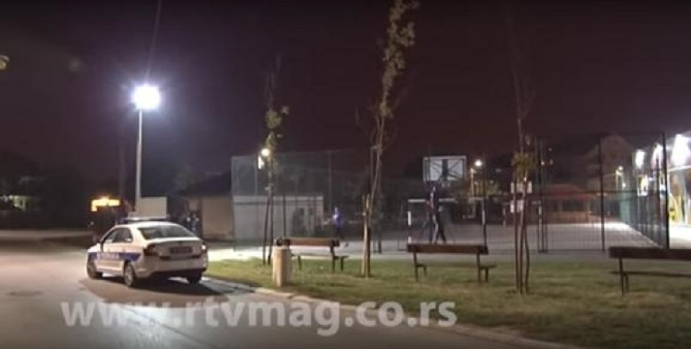 Drama u Obrenovcu! Mladić upucan iz automobila u pokretu ispred prepunog igrališta