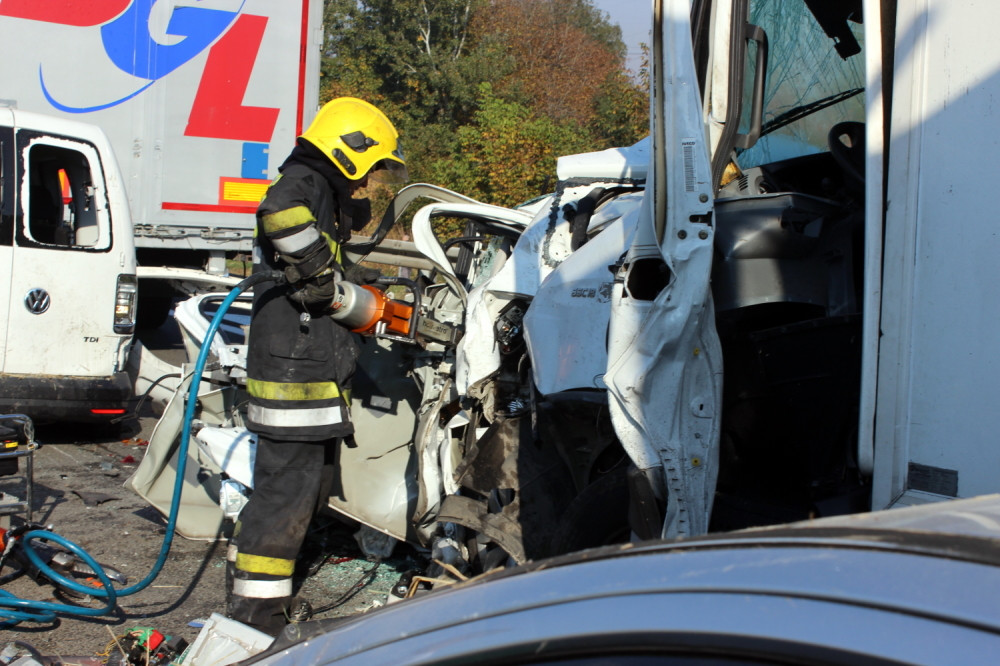 Izgleda da nije sve gotovo, ima još životno ugroženih u teškoj saobraćajki