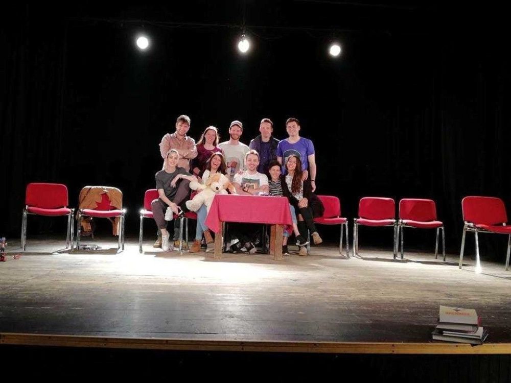 JUBILEJ U VUKU: Pedeseto izvođenje predstave Ne oklevaj - improvizuj!