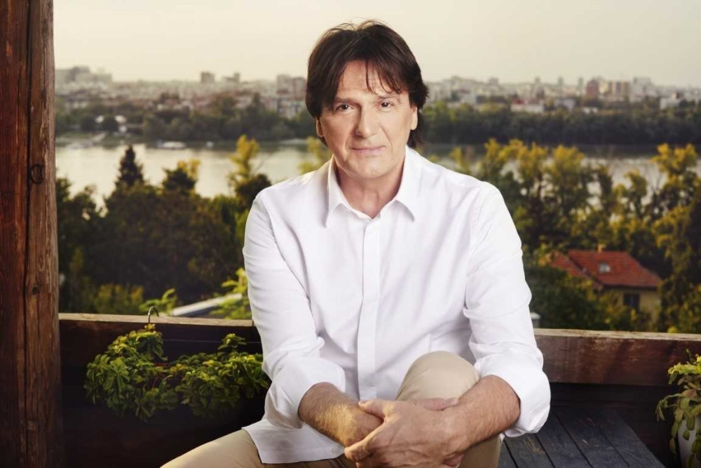 PREMIJERNO NOVI SPOT ZDRAVKA ČOLIĆA!