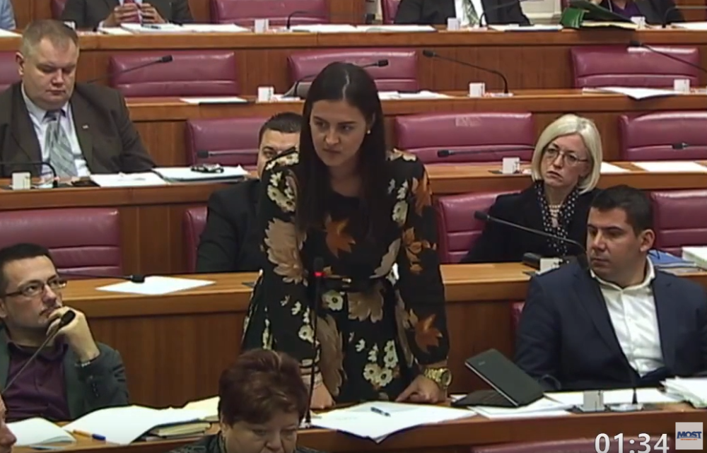 Ivana je uzela reč za govornicom, a onda ispričala horor iskustvo iz bolnice koje je diglo zemlju na noge!