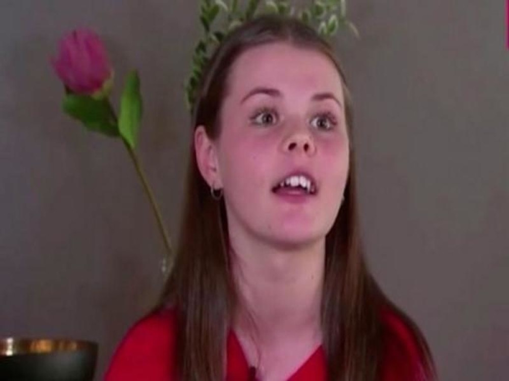 Ujela ju je jedna od najsmrtonosnijih životinja na svetu, tresla se, iskašljavala krv, a od tada se plaši da uđe u vodu!