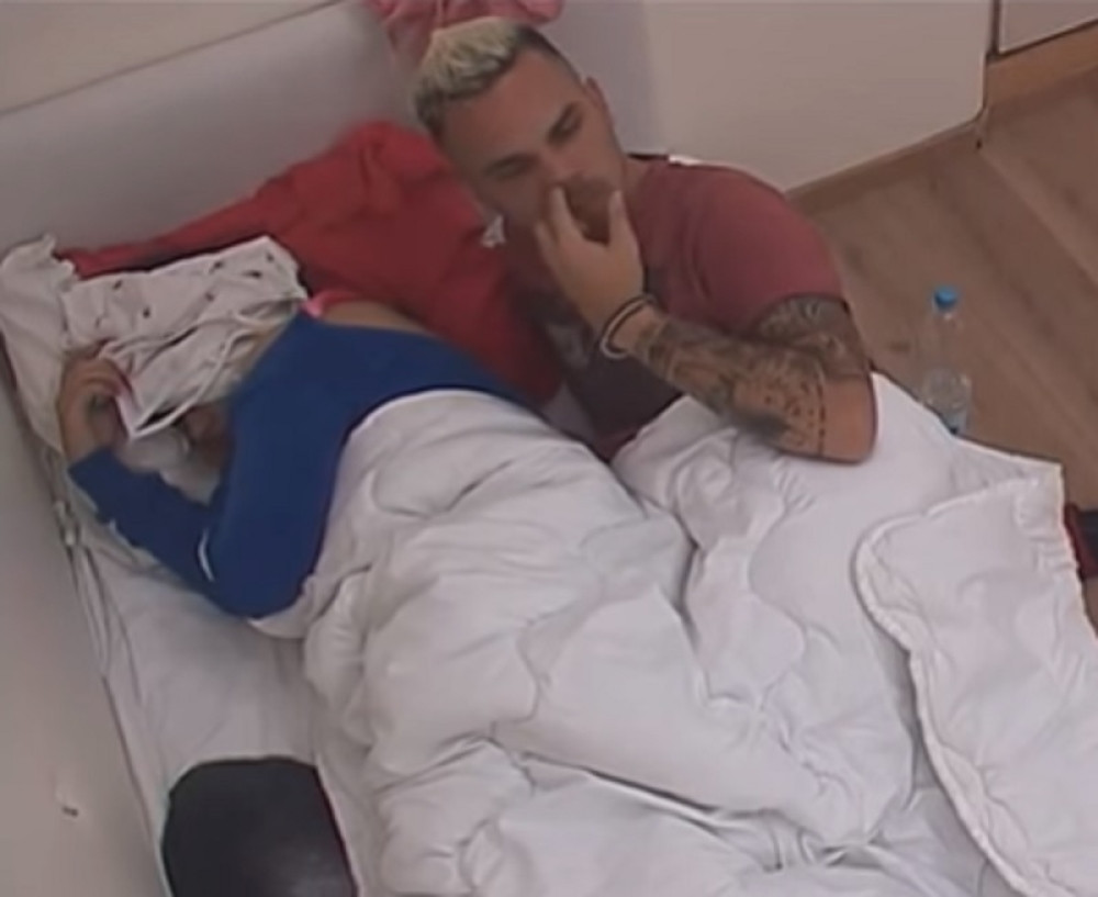 BANE ZARIO PRST U SVOJ NOS, A ONDA GA ZERINI STAVIO U... Zgrozićete se kada budete videli šta je uradio!