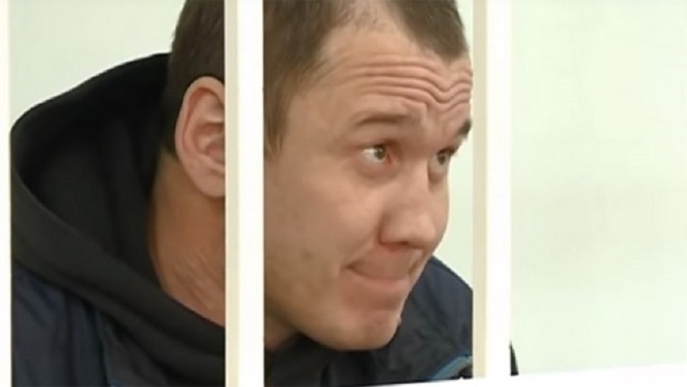 Aleksej je izbo ljubavnicu 129 puta makazama, izvadio njeno srce, skuvao ga i pojeo uz čašu vina: Zločin potresao celu zemlju!