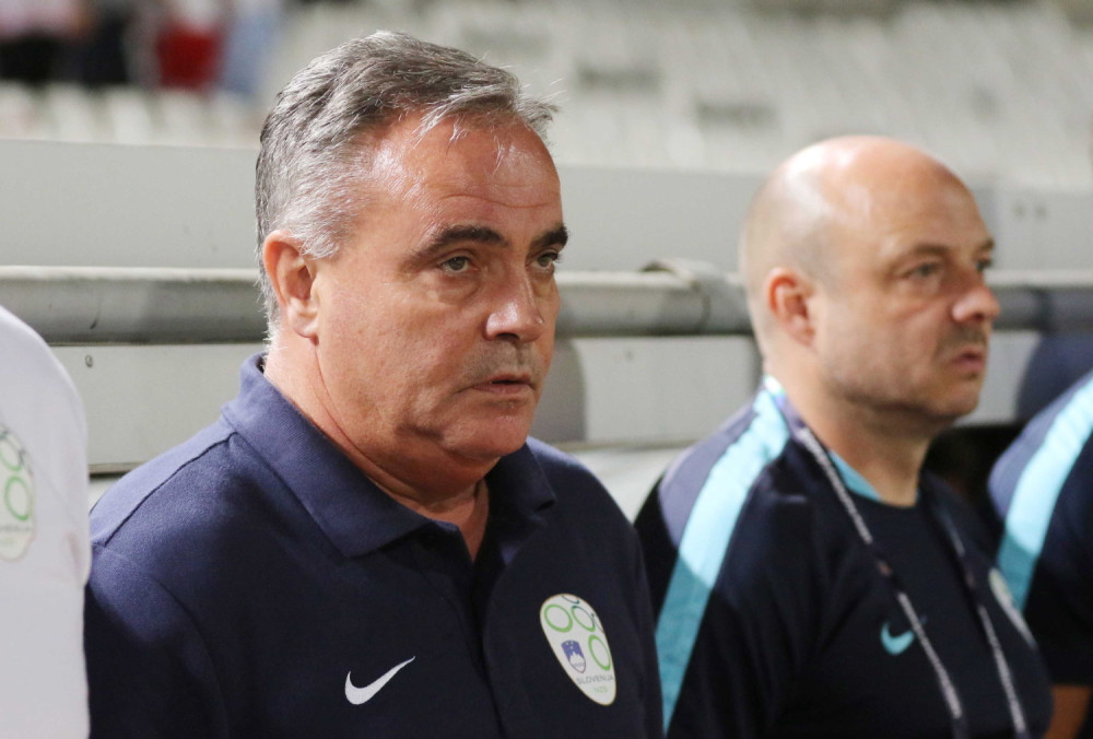 Slovenci ostali bez trenera, preti im fudbalska propast