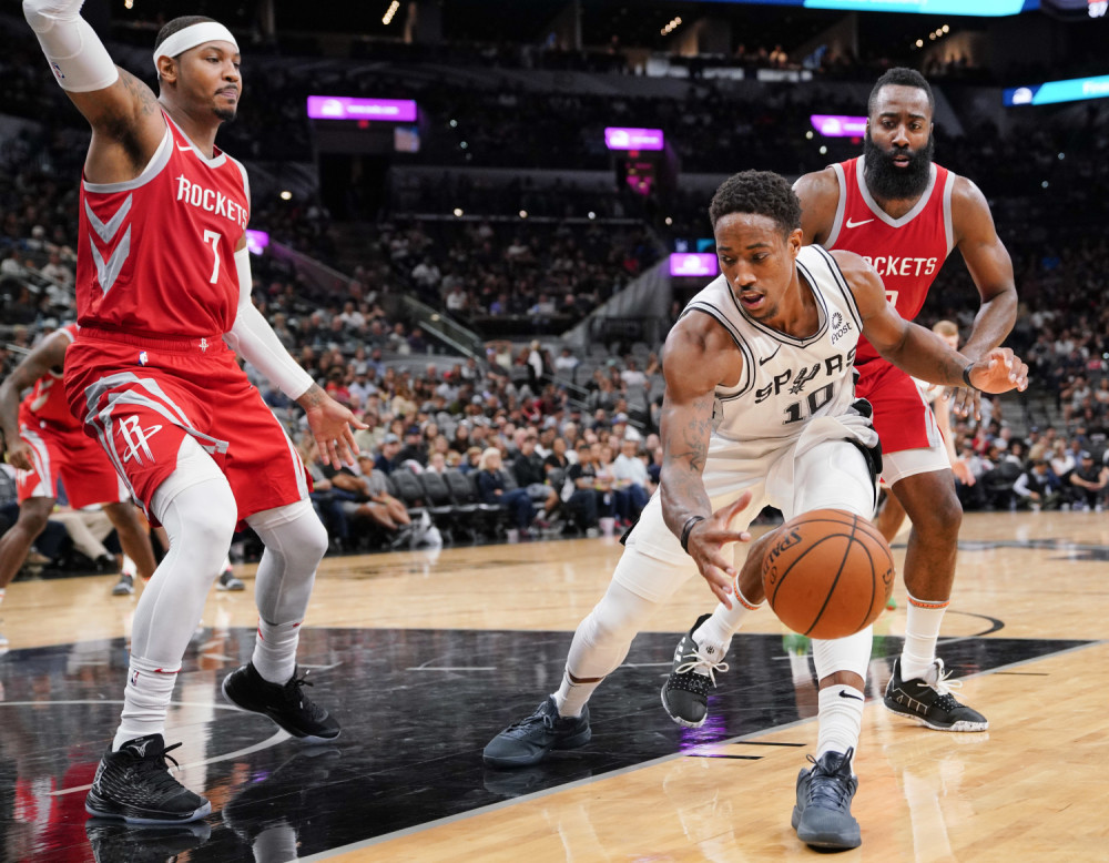 Zvezda NBA lige prvi put u karijeri počela meč kao rezerva! (VIDEO)