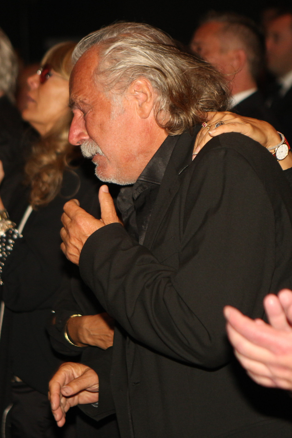 RADE ŠERBEDŽIJA JE TREBALO DA ODRŽI GOVOR NA SAHRANI MILENE DRAVIĆ: Sve vreme je ćutao, a sada je priznao i zbog čega