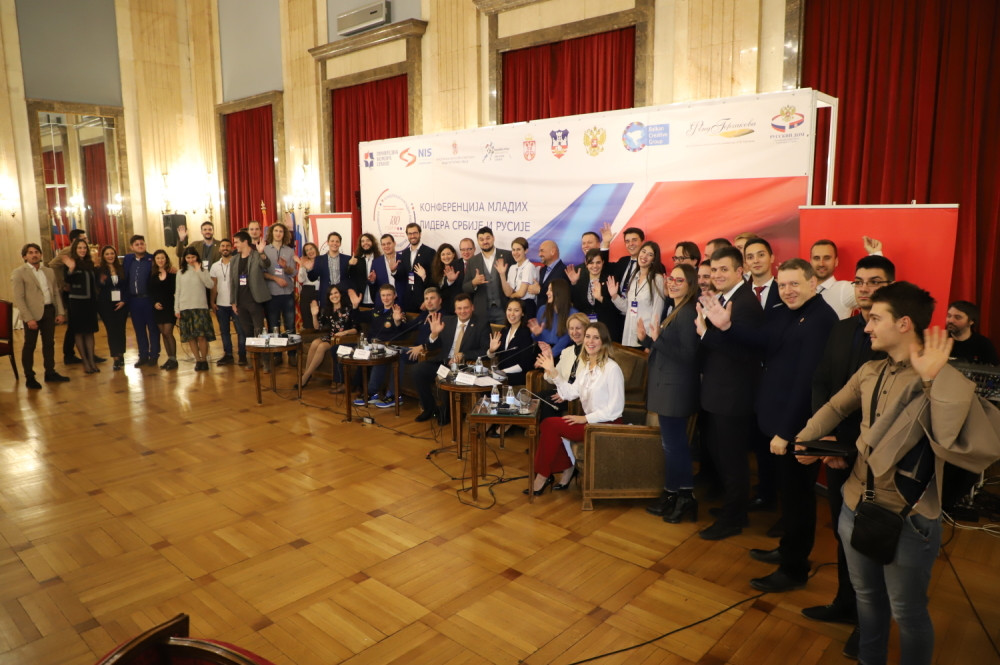 Brnabić razgovarala sa mladim liderima Rusije i Srbije