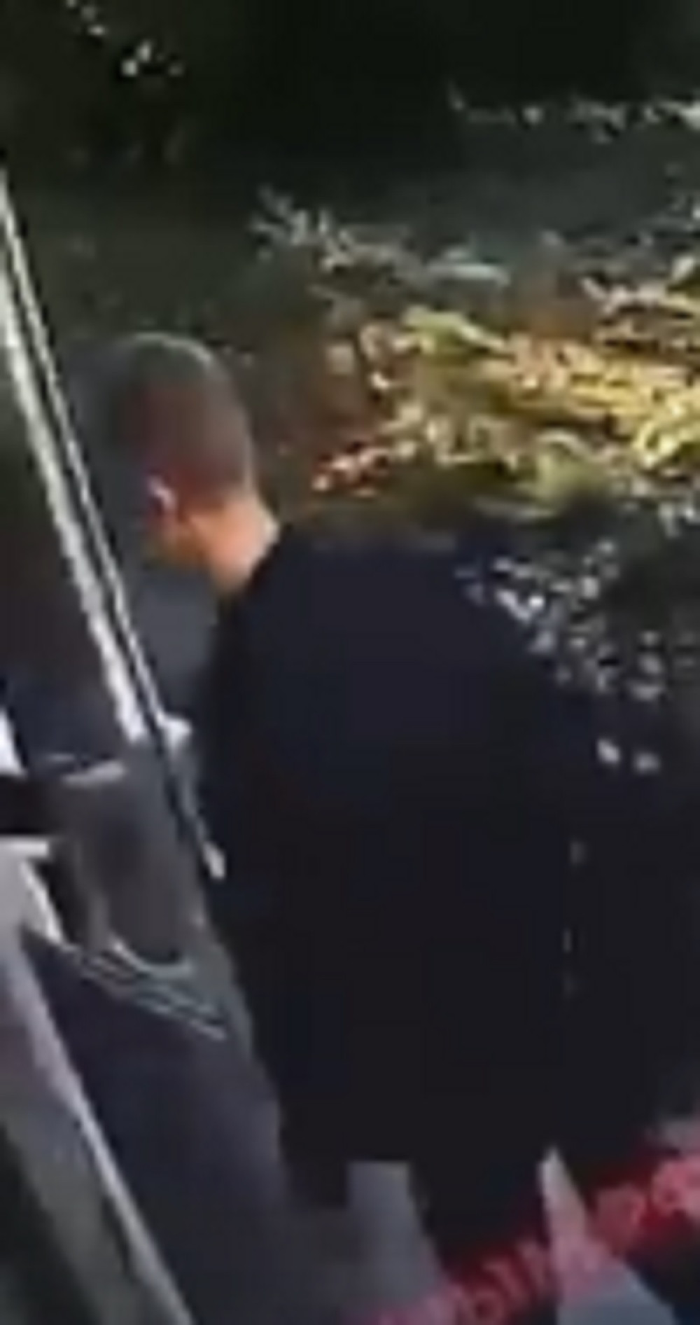 Vladislav sa rancem na leđima mirno ušetao u školu, pa napravio masakr! Nešto najpotresnije što ćete danas videti (VIDEO 18+)