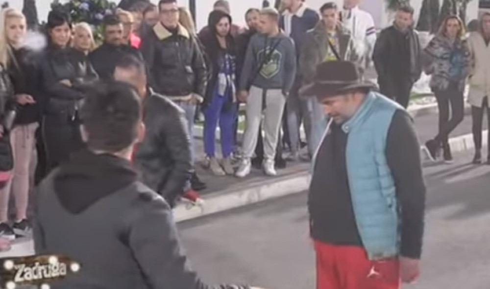 IMAO SAMO 1 ODSTO GLASOVA On je sinoć napustio Zadrugu! (FOTO)