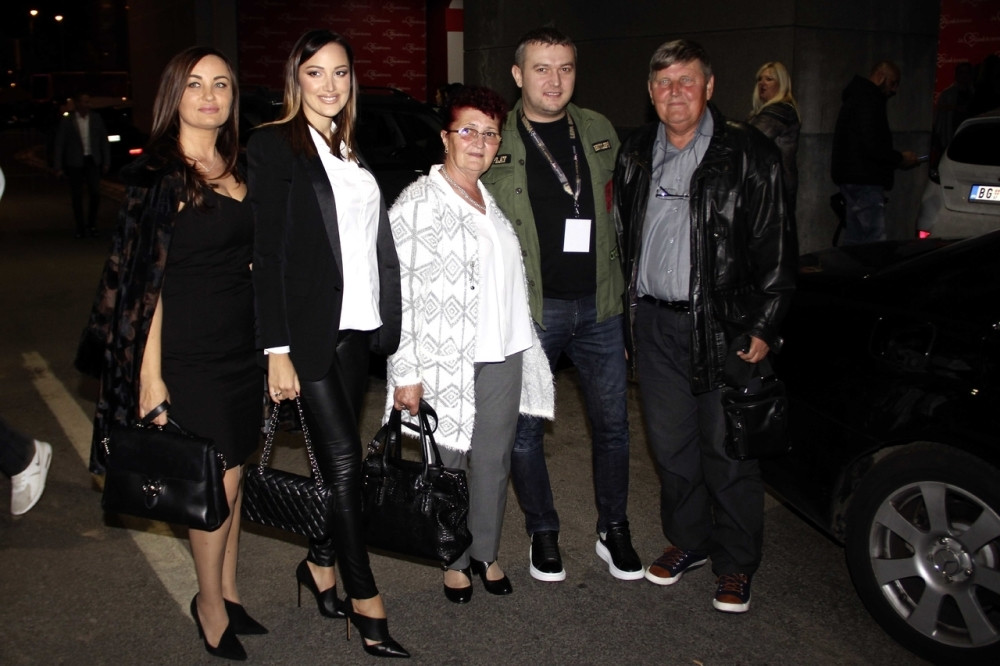 Aleksandra Prijović donela VAŽNU ODLUKU koja će uticati na život njenog deteta!