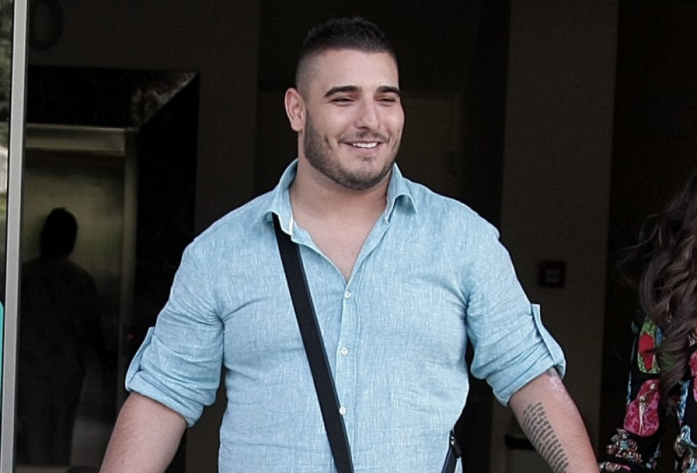 NOĆ POSLE OPERACIJE PROŠLA BEZ KOMPLIKACIJA: Darko Lazić prebačen na intenzivnu!