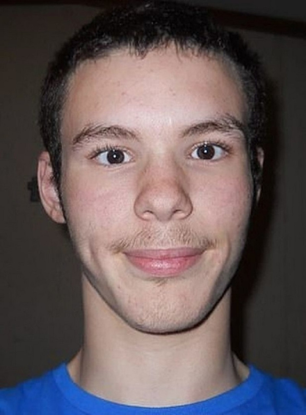 Aleksandar (21) je preko interneta pokušao da kupi devojčicu da bi je ubio, silovao i na kraju POJEO!