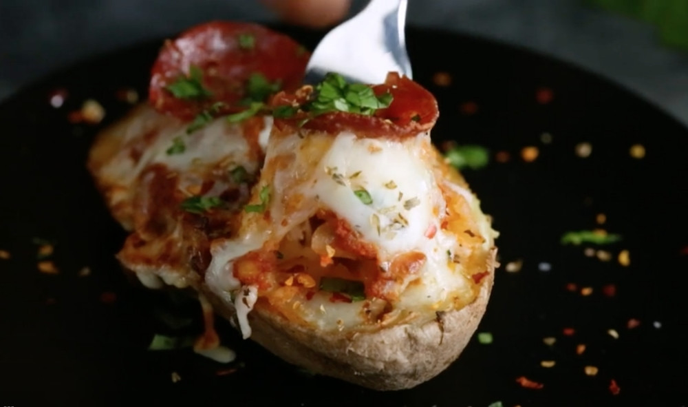 Kada su službenici došli na njenu adresu sprečili su tragediju