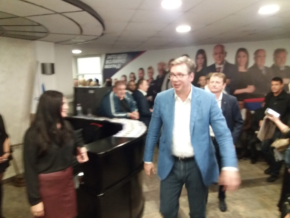 Vučić: Mir, ljubav i mnogo radosti! Mnoga iskušenja su pred nama