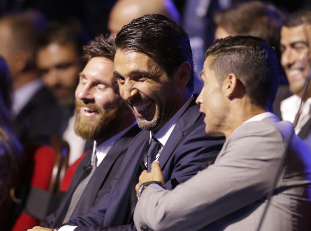 Već ima novi posao! Điđi Bufon na kraju sezone završava karijeru i POSTAJE OVO! Navijači Juventusa ga čekaju raširenih ruku! (FOTO)