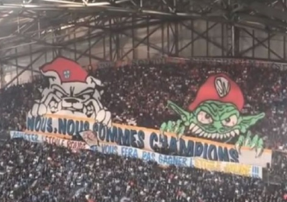 Skandalozan transparent na meču Marsej - PSŽ, za ovo se odgovara pred sudom! (FOTO+VIDEO)