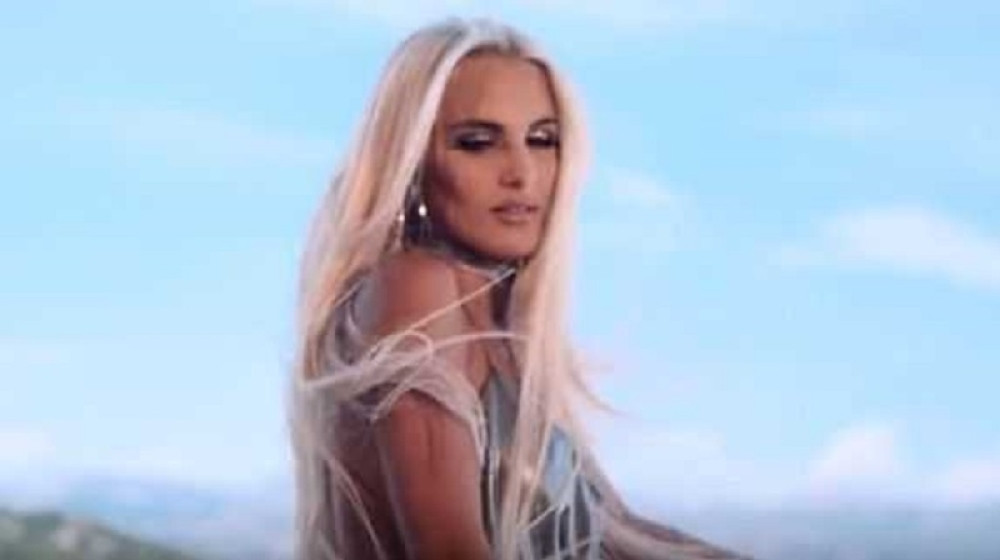 Nakon raskida, Sara Reljić poručuje: Koji mi je đavo? (VIDEO)