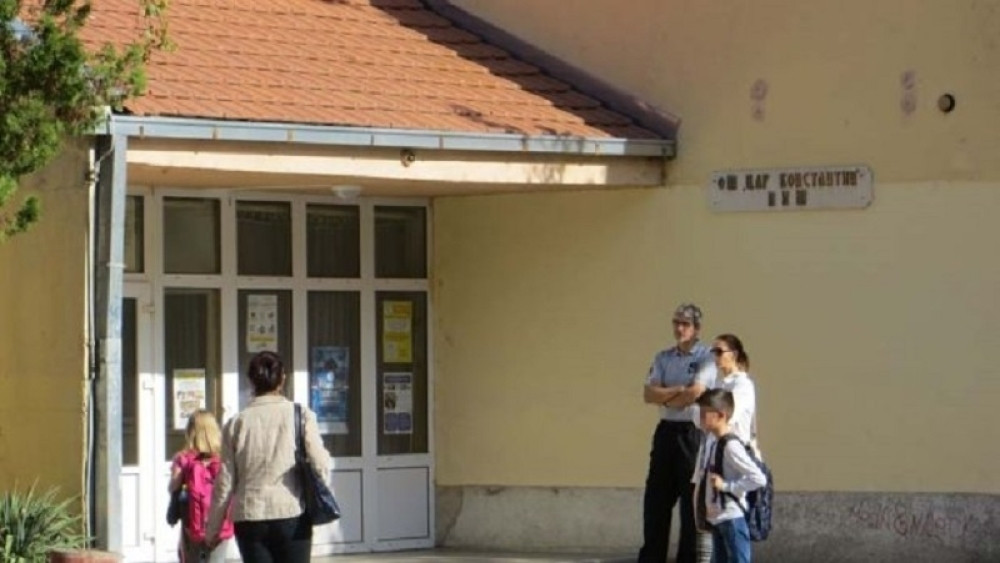 Nastavnica imala seks sa učenikom, njegovi drugari sve snimili!