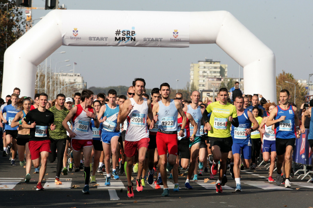 Završen prvi "Srbija maraton", preko 3.000 trkača uveličalo ovu manifestaciju! (FOTO)