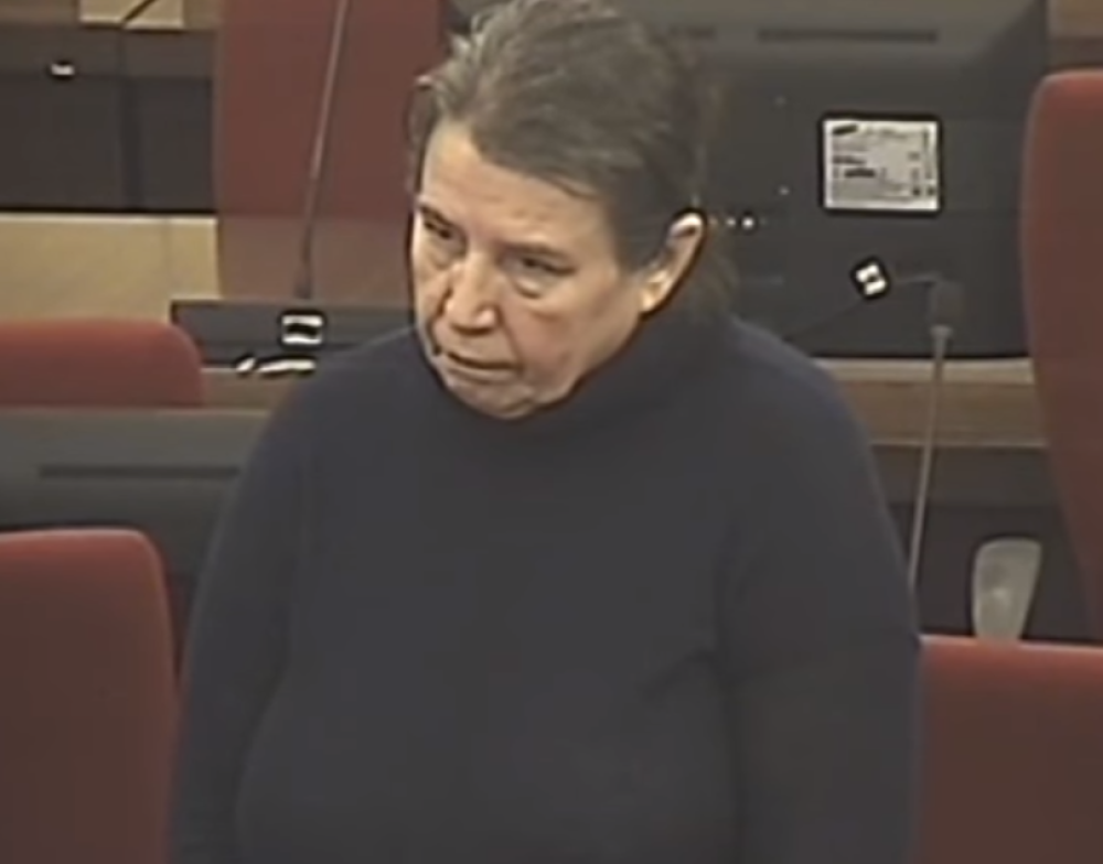 "Nakon što ga je zaklala, zgrabila me je za kosu i terala da PIJEM KRV koja mu je curila iz rane" (VIDEO)