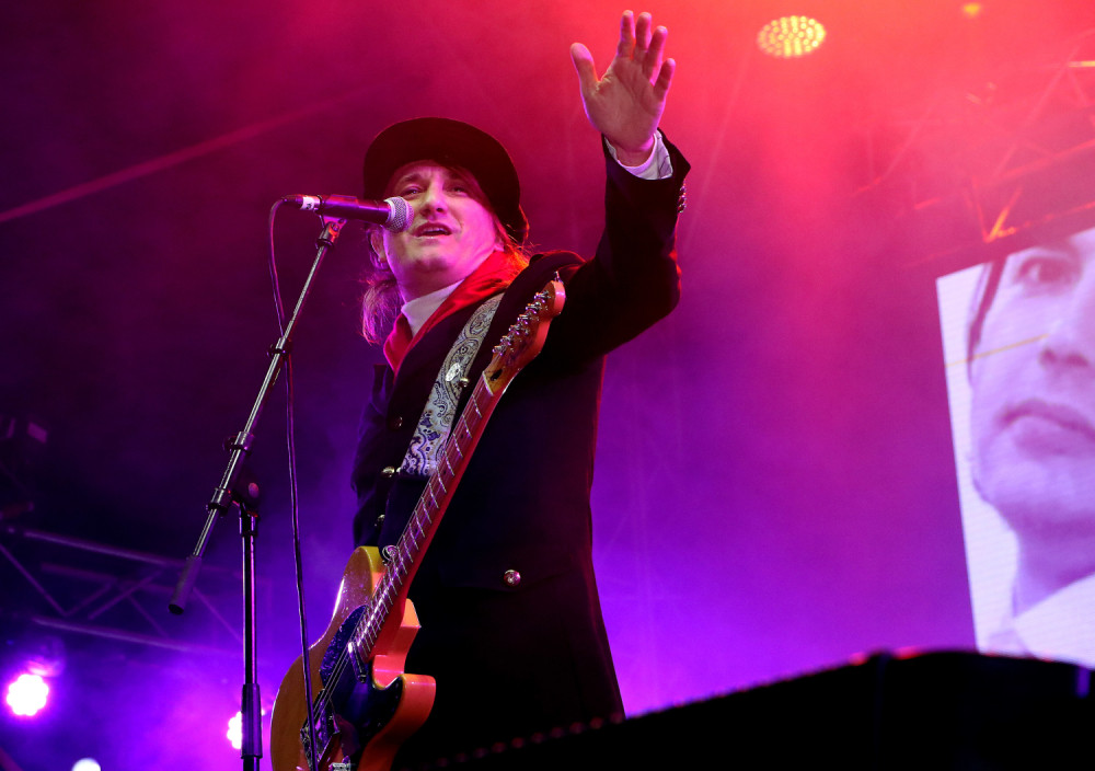 LOŠINA NEOSTVARENA ŽELJA MAMI SUZE NA LICU Hteo sam da ona vidi da sam neko...