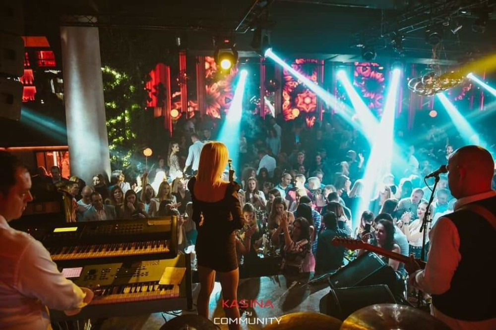 JELENA ROZGA I LAPSUS BEND NAPRAVILI HAOS A kada vidite šta tek sledi, oduševićete se!