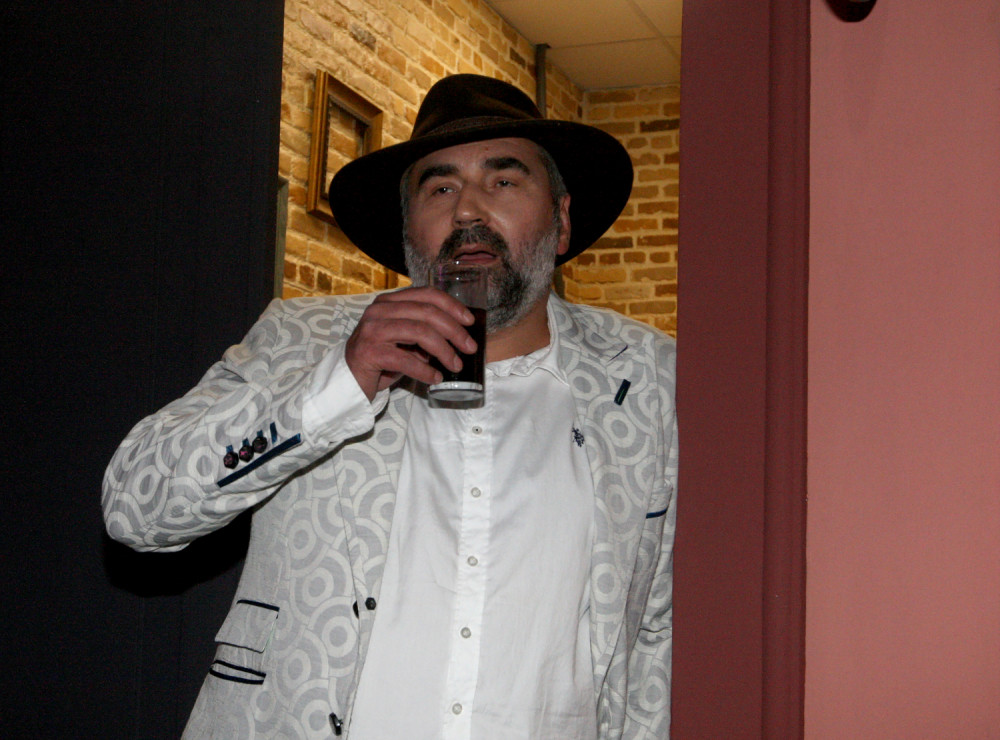 Miki Đuričić vozio bez vozačke dozvole, ali tu nije stao! Pogledajte šta je još prekršio, užas!