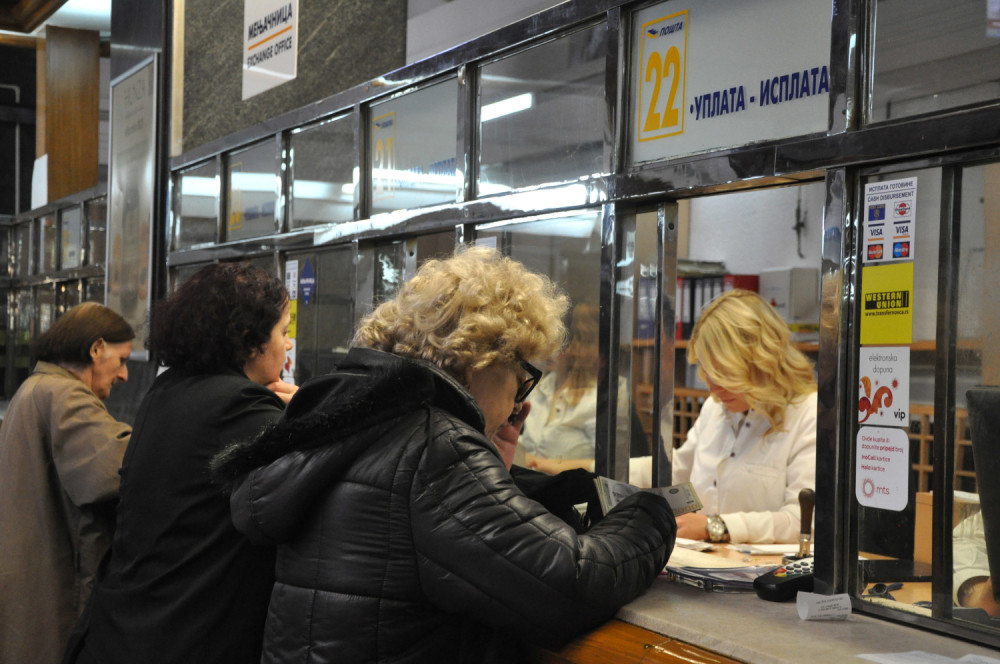 Kreće povećanje plata, evo koliko vas novca čeka!