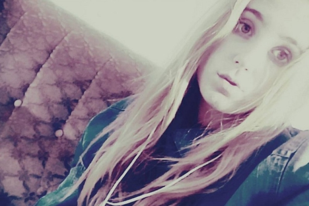 Elda je uzela pare i pobegla sa svoje svadbe, sada je bivšem mužu rodila sina i sve raznežila porukom na Fejsbuku! (FOTO)