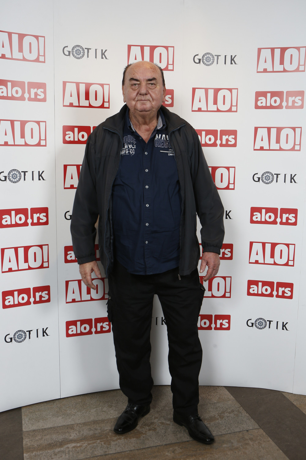 Boru još boli njena smrt, a sad je izgubio i suprugu Radu: Retko ko zna koliko boli je pevač preživeo!