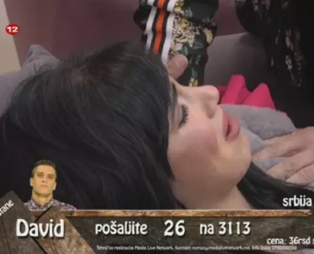 ALEKSANDRA NA IVICI NERVNOG SLOMA: Naskočila na Ivanu Vrbaški, pa opsovala oca: "Sram te bilo, sje*ao si me"