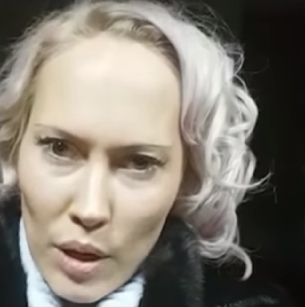 Majka Irina objavila na internetu da prodaje nevinost svoje ćerke (13)... Javio se "zainteresovani", ni slutile nisu ko je on i šta ih čeka